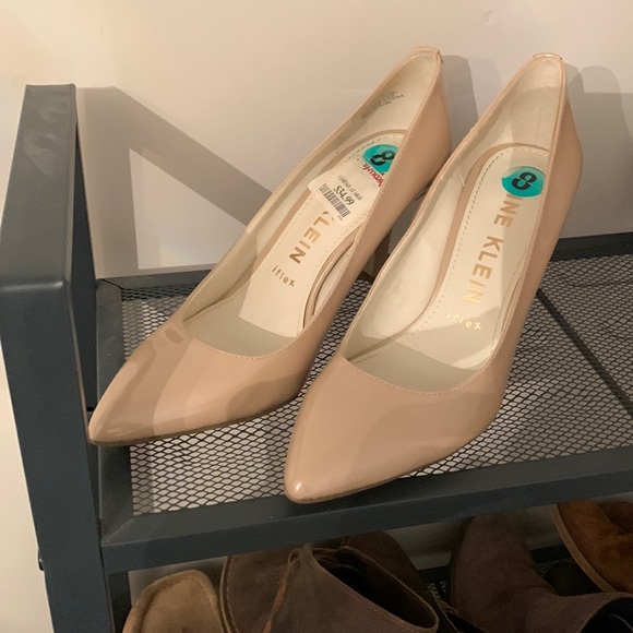 Shoes | Anne Klein Nude Heels | Poshmark